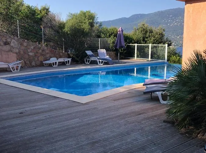 Vakantiehuis Punta Di Buturetu *